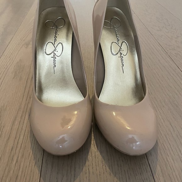 Jessica Simpson Nude Heels - Size 8.5 - Picture 2 of 4